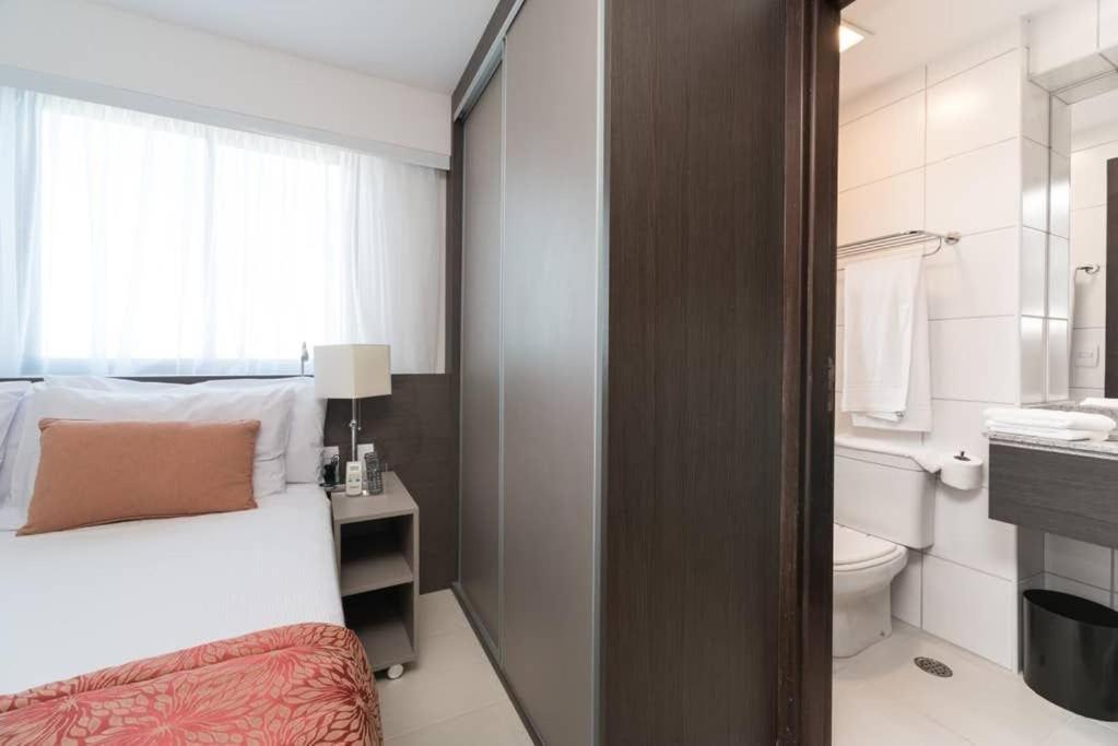 Class Conselheiro Apartment
