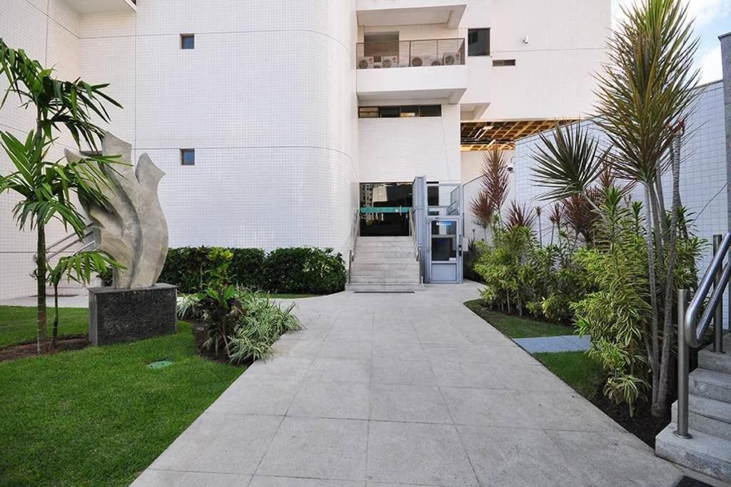 Class Conselheiro Apartment *